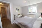 Schlafzimmer - Haus Meeresbrise - Westerstr. 26a, App. 4 - Top-Hundeurlaub