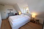 Schlafzimmer - Horsa Hüs - Westerlandstr. 22  B - Top-Hundeurlaub