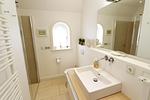 Badezimmer - Horsa Hüs - Westerlandstr. 22  B - Top-Hundeurlaub