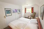 Schlafzimmer - Residenz Nikolas- Grenzweg 12, App. 2 - Top-Hundeurlaub