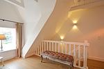 Auch im Obergeschoss finden Sie die hellen und freundlichen Räume vor sowie die vier weiteren Schlafzimmer und Bäder. - Reethus Dörpsend Haus 2 - Top-Hundeurlaub