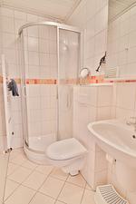 Badezimmer - Villa Westend - Wohnung 1 - Top-Hundeurlaub