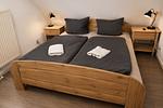 Schlafzimmer - Ferienhaus zum Kranichblick - für Familien + Hund - Top-Hundeurlaub