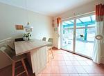 Küche / Küchenzeile - Ferienwohnung Ginster, gern mit Hund, Wintergarten - Top-Hundeurlaub