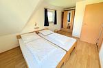 Schlafzimmer - Fewo Seelenfrieden 7 - für 4 Personen mit Balkon - Top-Hundeurlaub