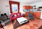Wohnzimmer - Ferienhaus Carlo - renoviert 2025, top Lage - Top-Hundeurlaub