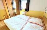 Schlafzimmer - Fewo Seelenfrieden 3 - mit Balkon für 4 Personen - Top-Hundeurlaub