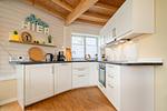 Ferienhaus Nordlichter - Kugelhaus am Tollensesee - großzügige Küche - Nordlichter - Top-Hundeurlaub