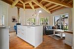 Kugelhaus Chiara am Tollensesee Penzlin – Offener Wohn- und Essbereich mit gemütlicher Atmosphäre und modernem Design - Chiara - Top-Hundeurlaub