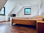 Schlafzimmer - Haus: ruhige Lage, Gartengrundstück - Top-Hundeurlaub