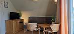 Wohnzimmer - Ferienwohnung F4 - Top-Hundeurlaub