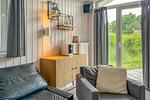 Wohnzimmer mit Blick zur Terrasse - Ferienhaus 3 - Top-Hundeurlaub