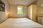 2. Schlafzimmer mit Kleiderschrank - Ferienhaus 01 - Top-Hundeurlaub