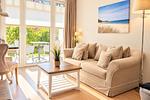 Wohnzimmer mit Sofaecke - Wohnung 01 - Top-Hundeurlaub