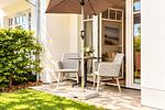 Blick zur Terrasse - Wohnung 01 - Top-Hundeurlaub