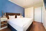 Schlafzimmer mit Doppelbett - Wohnung 13 - Top-Hundeurlaub