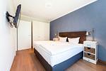 Schlafzimmer mit Doppelbett - Wohnung 10 - Top-Hundeurlaub
