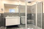 Badezimmer mit Dusche und Waschmaschine - Wohnung 39 - Top-Hundeurlaub