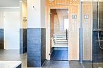 Badezimmer mit Blick zur Sauna - Wohnung 63 - Top-Hundeurlaub
