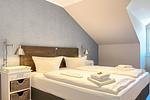 2. Schlafzimmer mit Doppelbett - Wohnung 63 - Top-Hundeurlaub
