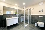 Badezimmer mit Dusche - Wohnung 18 - Top-Hundeurlaub