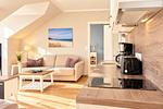 Küche mit Blick zum Wohnzimmer - Wohnung 64 - Top-Hundeurlaub