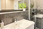 Badezimmer mit Waschbecken - Wohnung 23 - Top-Hundeurlaub