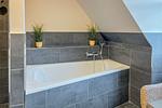 Badewanne im Badezimmer - Wohnung 47 - Top-Hundeurlaub