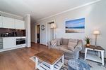 Wohnbereich mit Blick zur Küche - Wohnung 27 - Top-Hundeurlaub