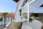 Balkon mit Gartenmöbeln - Wohnung 67 - Top-Hundeurlaub