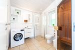 Badezimmer mit Dusche und WC - Ferienhaus 14 - Top-Hundeurlaub