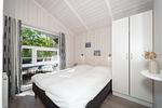 drittes Schlafzimmer mit Kleiderschrank - Ferienhaus 03 - Top-Hundeurlaub