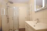 unteres Badezimmer mit Dusche - Haus 31b - Top-Hundeurlaub