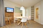 Essbereich mit TV - Wohnung 39 - Top-Hundeurlaub