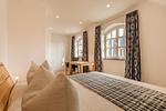 Schlafzimmer - Haus: Terrasse, Kamin, eigene Sauna - Top-Hundeurlaub