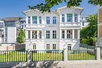 Fassade / Eingang - Villa Tanneck App. 01 mit Balkon direkt am Strand in Ahlbeck - Top-Hundeurlaub