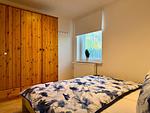 Schlafzimmer - Pension Hirschburg Ferienwohnung 9 - Marlow - Top-Hundeurlaub