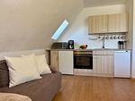 Küche / Küchenzeile - Pension Hirschburg Apartment 1 - Klockenhagen - Top-Hundeurlaub