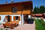 Hauptansicht - Augusta - Feriendorf Via Claudia Haus 70 - Top-Hundeurlaub