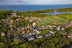 Vogelperspektive - Ferienhaus Ostseeparadies mit 2 Bädern und Terrasse - der Strand ist nur 800 Meter entfernt - Top-Hundeurlaub