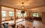 FB01_Haus Falkenhagen 11_Wohnzimmer 01 - Naturpur Ferienhaus - Top-Hundeurlaub