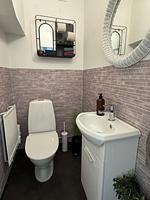 Gäste-WC im Ferienhaus Emil hemma in Småland - Emil hemma - Top-Hundeurlaub