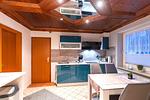 Küche / Küchenzeile - Ferienwohnung Am Kreidebach - zentral in Sagard - Top-Hundeurlaub