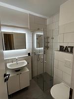 Badezimmer - L36EG links - Top-Hundeurlaub