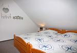 Schlafzimmer - W56b DG - Top-Hundeurlaub