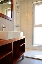Badezimmer - Typ B1 Ferienhaus - Pukalani - Top-Hundeurlaub