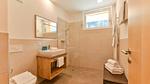 BathRoom - Ferienwohnung für 6 Personen (60 m²) in Klösterle am Arlberg - Top-Hundeurlaub