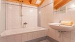 Badezimmer - Ferienhaus für 8 Personen (110 m²) in Niederau (Kufstein) - Top-Hundeurlaub