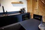 Küche / Küchenzeile - Romantikhütte Grafschaft - Top-Hundeurlaub