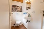 Gäste-WC - Ferienhaus Bauernkate Basstölpel - Top-Hundeurlaub